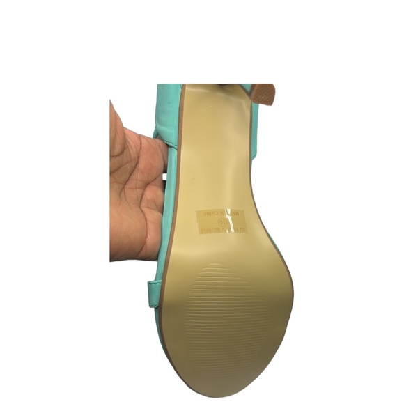 Ladies dress style light green dress shoes - Picture 5 of 7